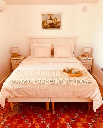 Casa na Colina : The Cottage and The Long House in Campina