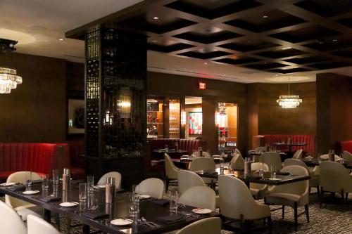 Sands Regency Casino Hotel Reno - image 14