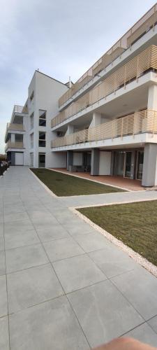 Nowoczesny apartament 07 - image 3