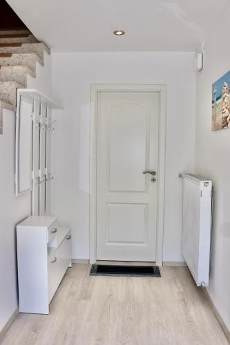 Ferienwohnung Jasmin in ทรเบน-ทราร์บัค