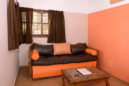 Two-Bedroom Bungalow image 4