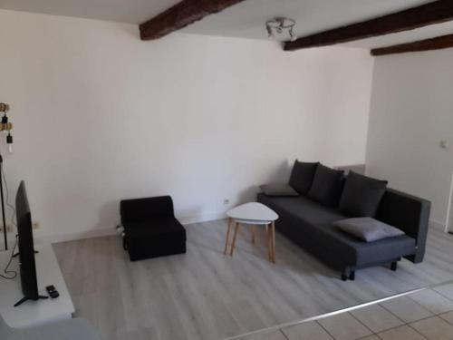 Modern traditional 1bed flat in city center