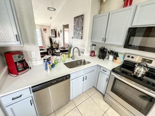 3Bed house pool hot tub game room 4 m Disney – Orlando, FL