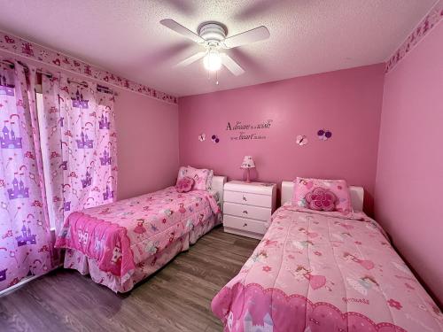 3Bed house pool hot tub game room 4 m Disney – Orlando, FL
