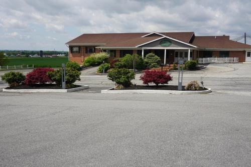 Harvest Drive Family Inn - Renovated Rooms - 연회장