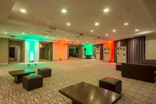 Business center, Visit Hotel & Apart in San Luis