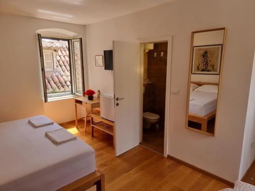 Malena Palace Experience, Split (photo 7)