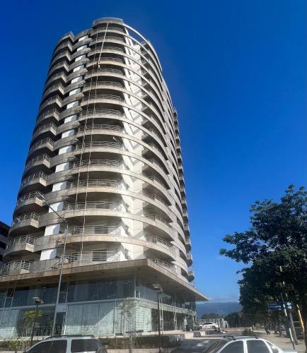 Apart torre jacaranda 1