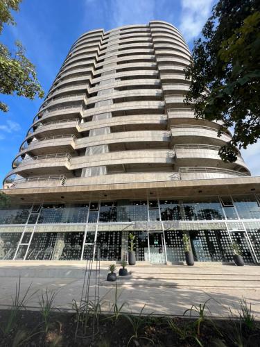 Apart torre jacaranda 1