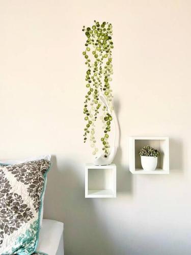 Cozy & Modern - Near the Airport photo 3