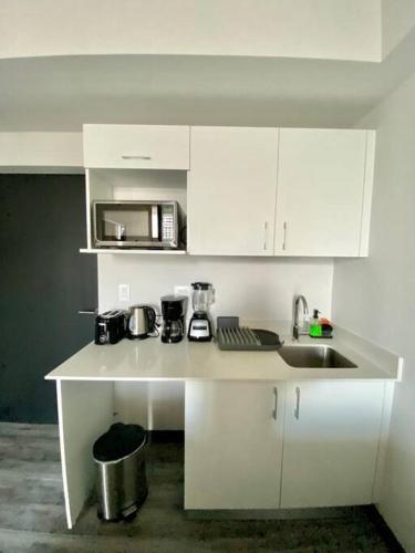 Cozy & Modern - Near the Airport in San Jose