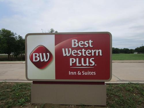 Best Western Plus Bonham