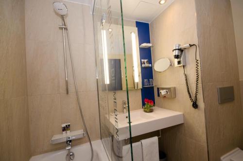 Mercure Hotel Hamburg City - main image