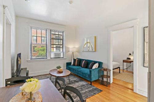 2-Bedroom Cozy Apt in Prime Location - Clark 2 - image 4