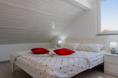 One-Bedroom Apartment with Terrace