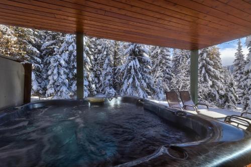 Snow Creek Village #37 By Bear Country in 太陽峰