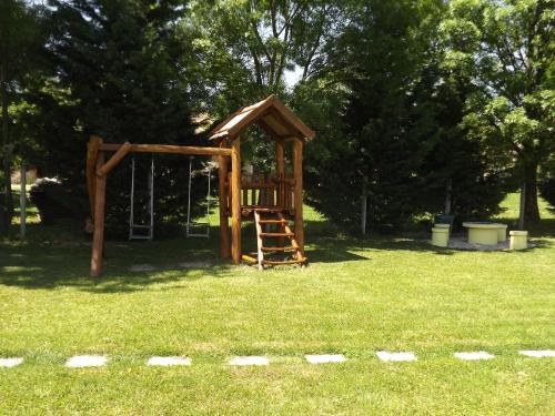 tuin, Gyulai-furdo-apartman II. in Gyula