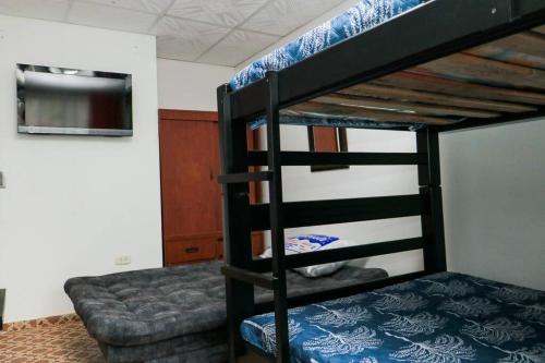 ¡Estadia vacacional en una zona hermosa del llano! in Acacias