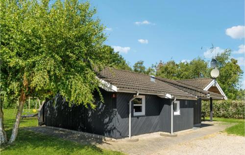 Beautiful Home In Glesborg With Kitchen