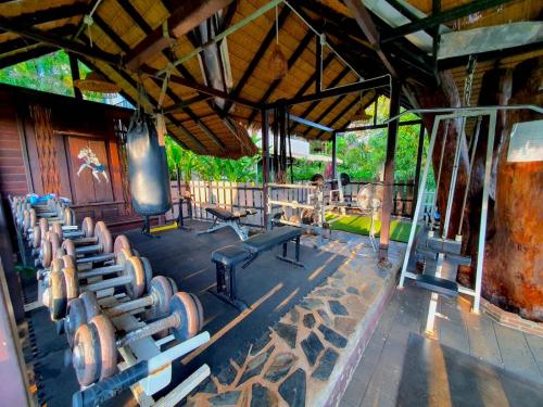 ห้องฟิตเนส, Good Time Sports Village Koh Mak in เกาะหมาก (ตราด)