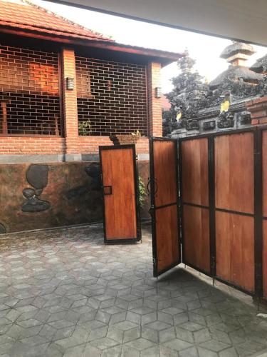 Tamansari Homestay Tamansari Homestay