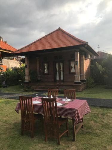 Tamansari Homestay Tamansari Homestay