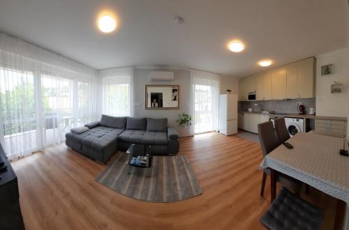 Gizella Apartman in Balatonalmádi