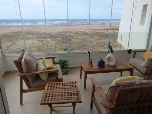 Vistas, Luxueux appartement front mer in Sidi Rahal