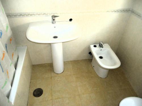 Apartment image 10