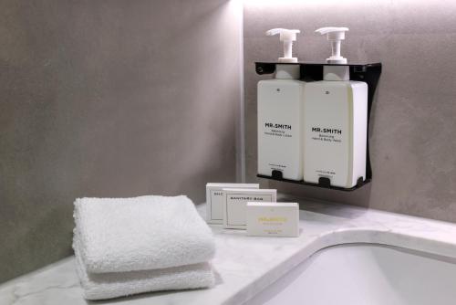 Veriu Suite image 3
