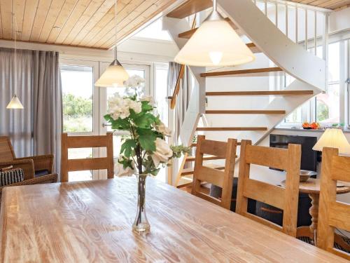 8 person holiday home in Bl vand