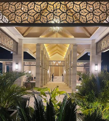 . Jamins Hotel