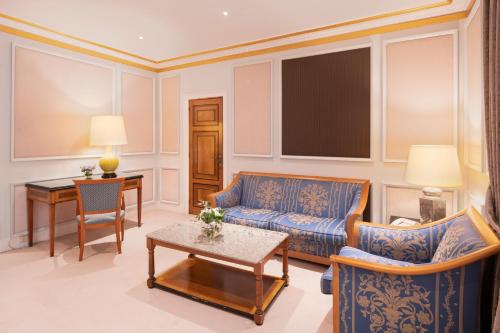 Junior Suite image 3
