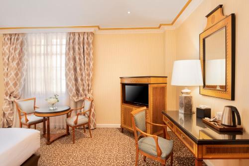 Junior Suite image 4