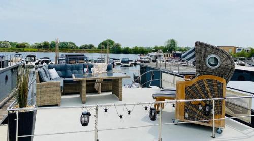 Hausboot La Mare Gabi in Weyhe, Deutschland