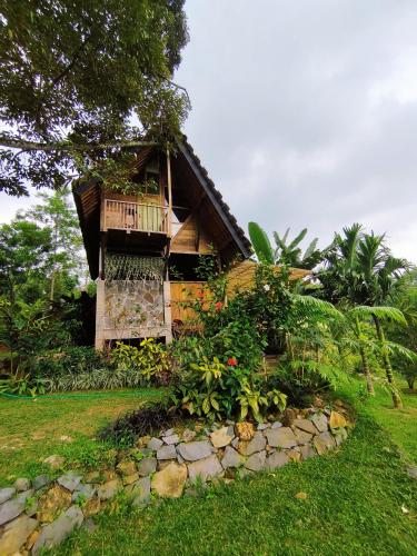 Omah Hanoman Turu By Kebun Hanoman in Karanganyar