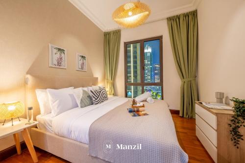 Manzil - Cozy 2BR Penthouse with Private Terrace and Full Burj View in Downtown - image 12