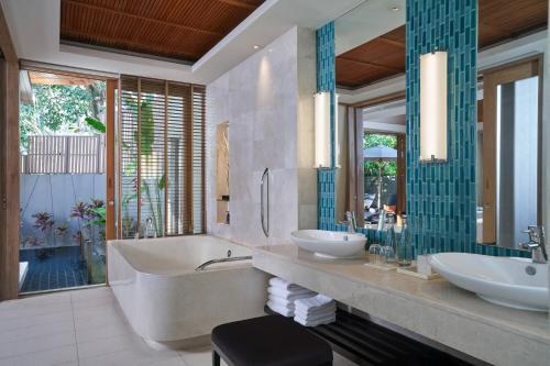 Renaissance Phuket Resort & Spa