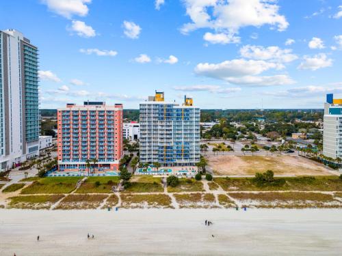 Ocean Front 2BR Elegant Condo in Atlantica Resort - 숙소 외관