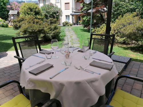 ห้องอาหาร, LVG Hotel Collection - Il Chiostro in แวร์บาเนีย