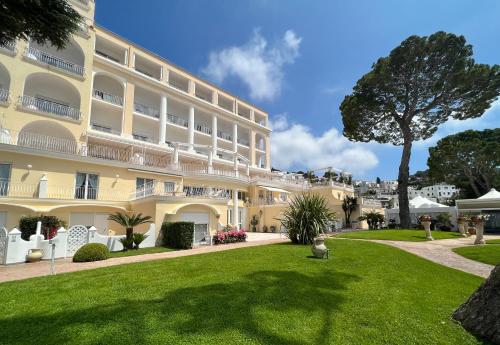 468959632 Hotel Quisisana