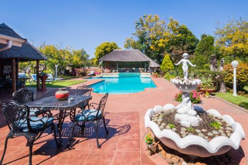 Piscina, Golfer's Lodge in Edenvale