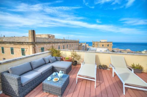 Comfy 1 bedroom - Sun terrace & sea views GBUH1-1, Valletta (fotografie 2)