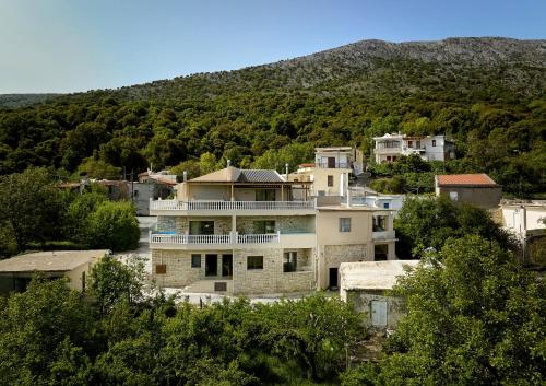 Mylostassi Villas with Heated Outdoor Pool