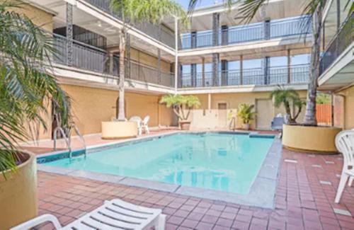 Super 8 by Wyndham New Orleans