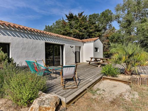 Le Nid - Chaleureuse maison avec piscine - Location saisonnière - Le Perrier