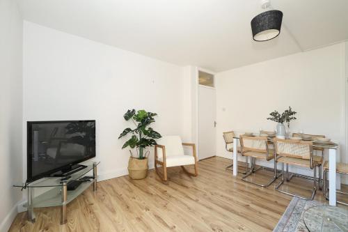 Stay in Islington in style 3BDR apt Nr Upper St