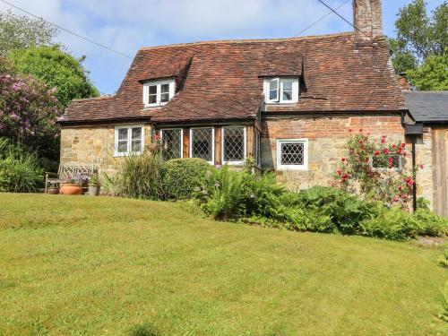 Brightling Cottage, hotel in Robertsbridge