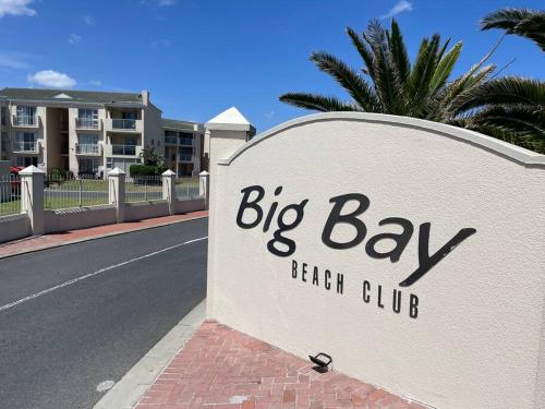 Self-catering apartment close to surfing spots