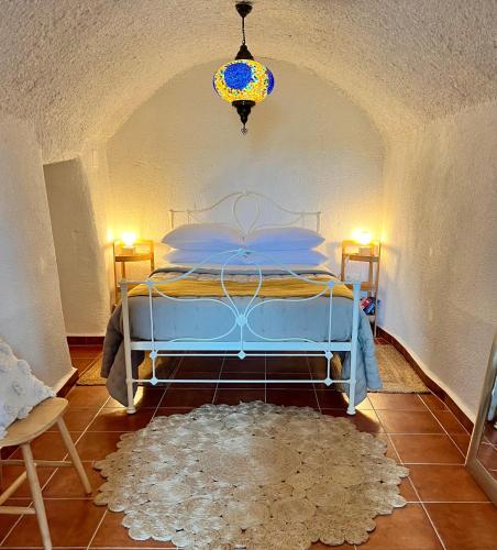  LAS DUNAS Cave House Holidays in Benamaurel